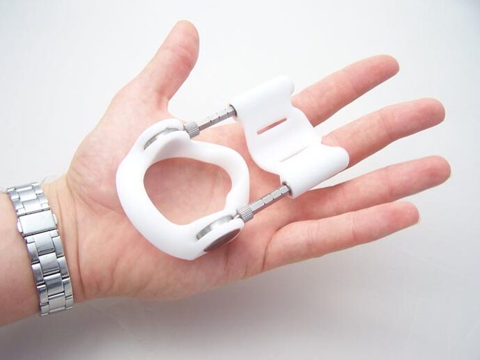Extensor para o engrosamento do pene